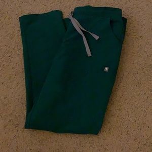 S/P Hunter Green Yola Skinny Scrub Pants